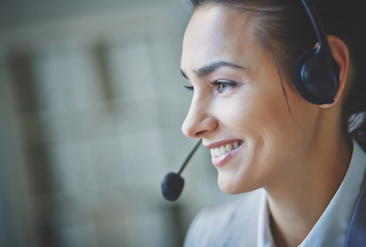 Customer support - qualified team for training and support